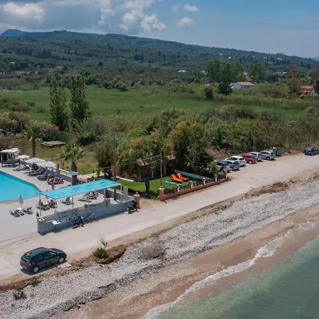 Feriehus Yiannitsis - Sunset By The Sea, Acharavi *