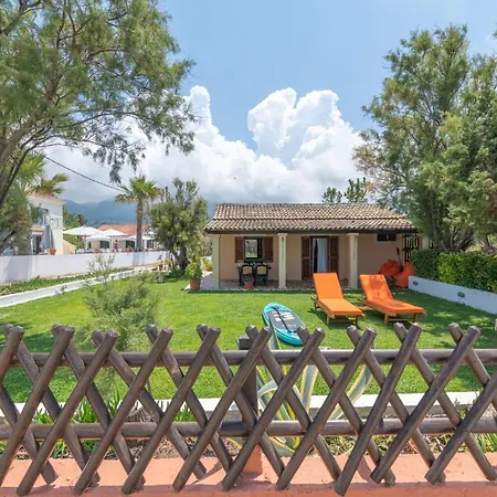 Feriehus Yiannitsis - Sunset By The Sea, Acharavi Acharavi (Corfu)