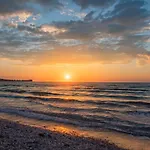 Feriehus Yiannitsis - Sunset By The Sea, Acharavi Acharavi (Corfu)
